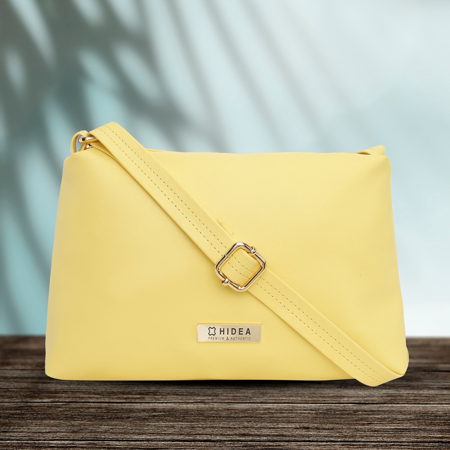 Solara Classic Shoulder Bag